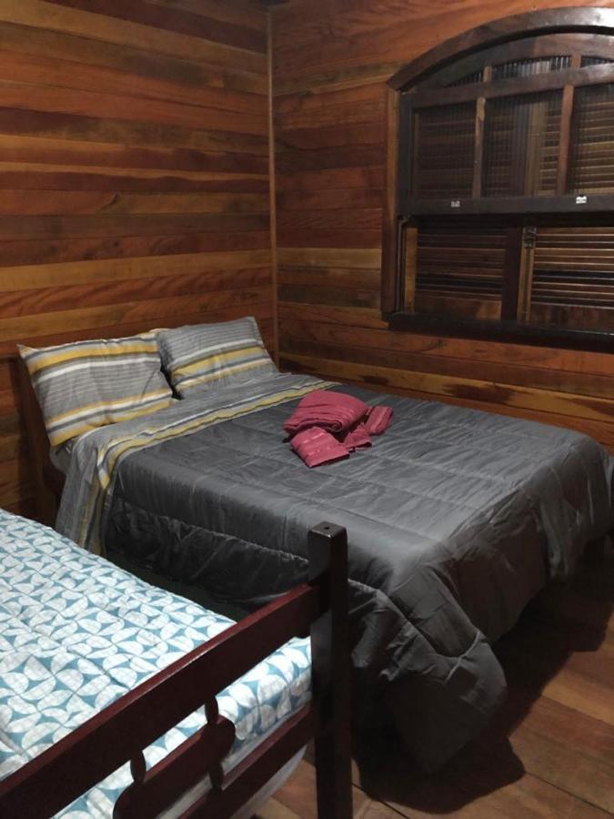 Confortavel Casa Com Lareira 10Min Capivari Campos do Jordao Ngoại thất bức ảnh